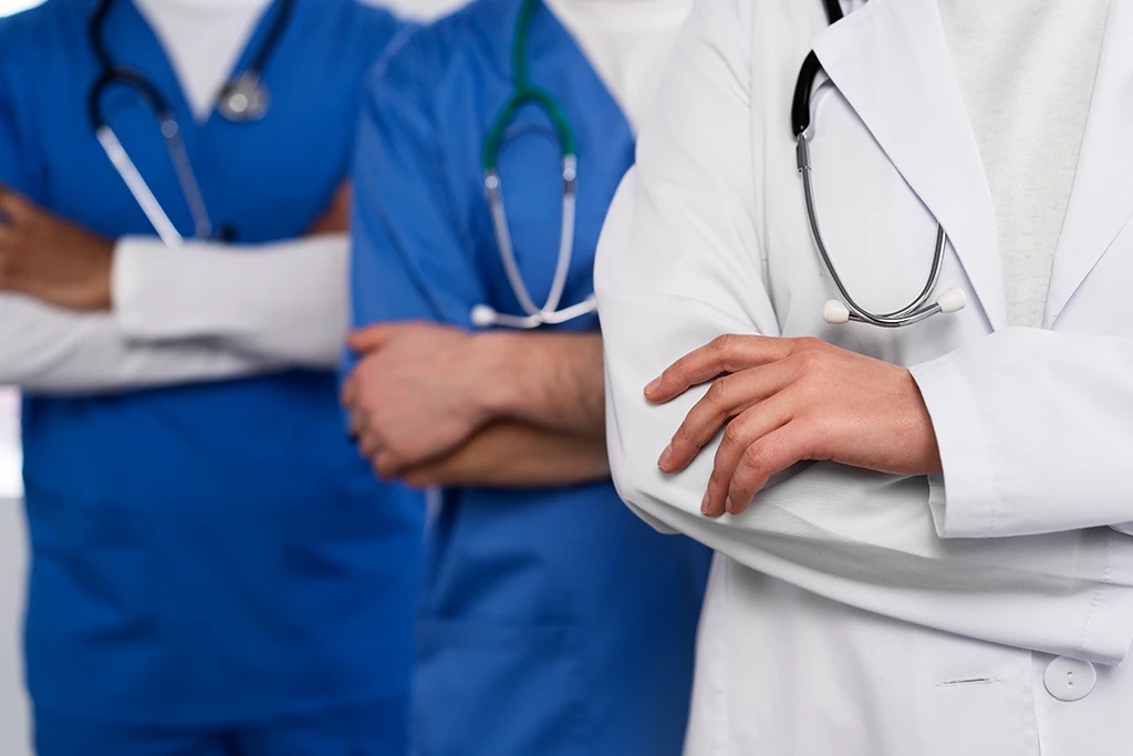 Los mejores servicios médicos que atienden 24 horas en Perú